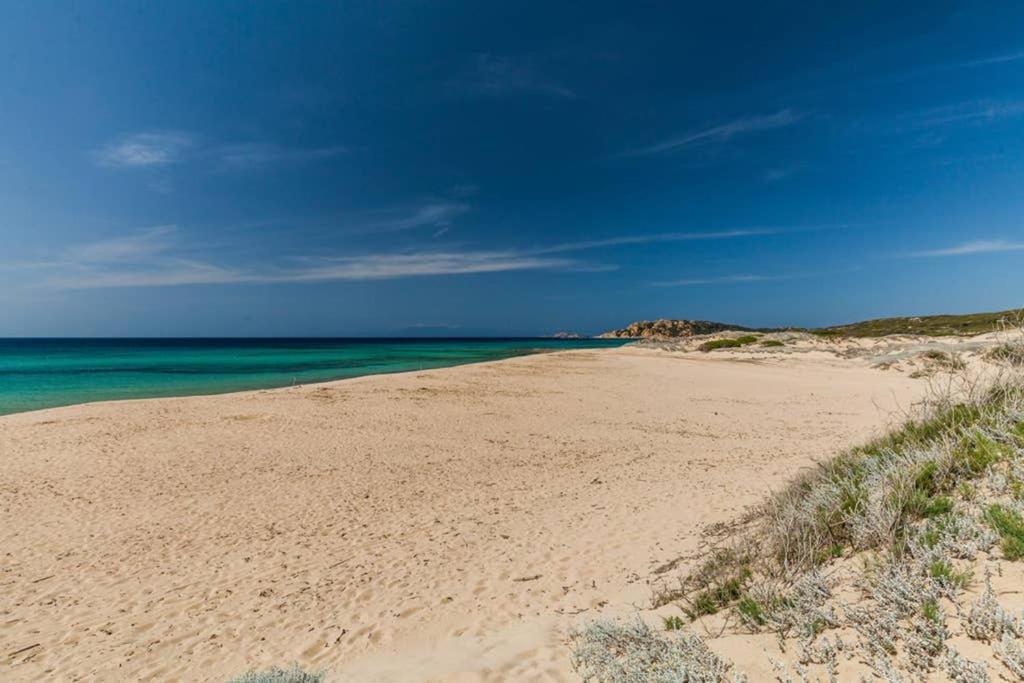 Ferienwohnung Bella Casa Con Giardino A 10 Minuti Dal Mare Aglientu Exterior foto
